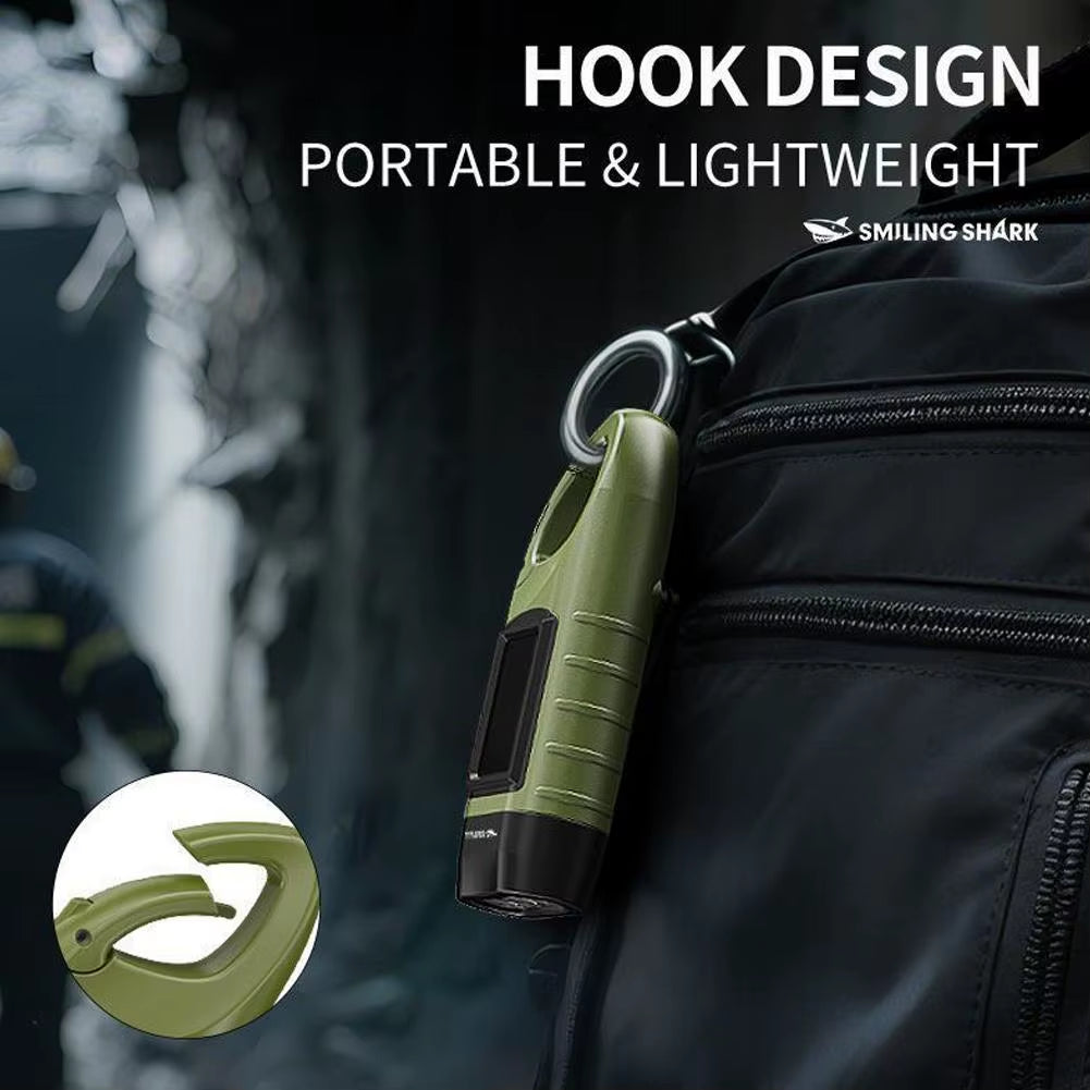 800-Lumen Hand Crank & Solar Emergency Flashlight – Portable Outdoor Camping & Home Survival Light